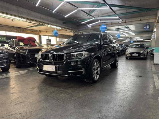BMW X5 3.0 4X4 30D I6 TURBO DIESEL 4P AUTOMÁTICO BMW X5 3.0 4X4 30D I6 TURBO DIESEL 4P AUTOMÁTICO